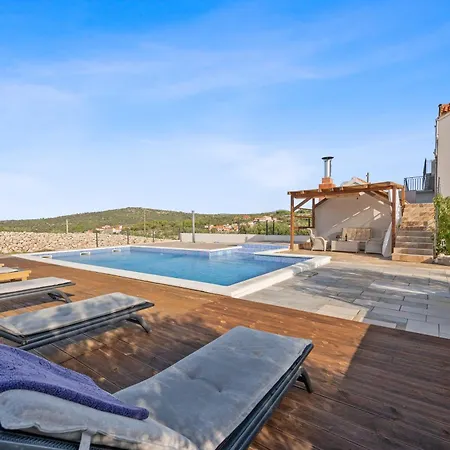 Family House Sonja Holiday home Sevid